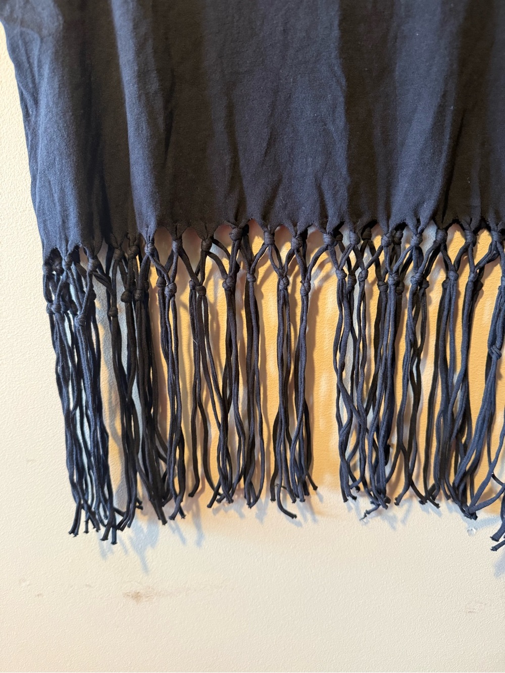 Divided by H&M Black Fringe Hem Crop Tank Top - Picture 6 of 9